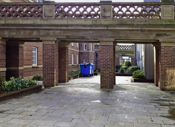 边山大学校园，图片下载