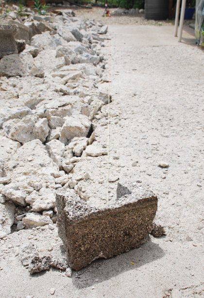 建筑工地的通风挡板图片下载