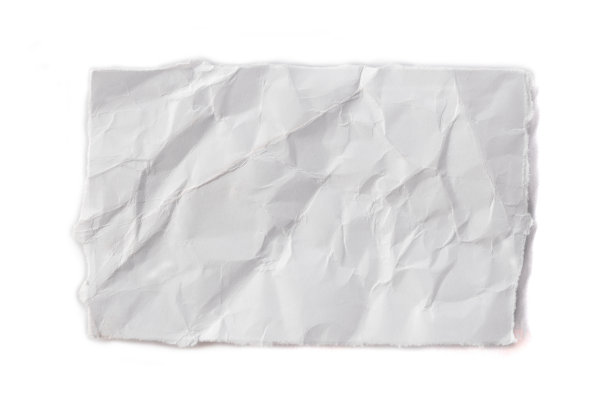 白色背景上的碎纸片图片下载