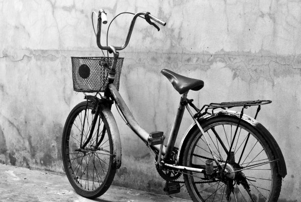 辆旧自行车图片下载
