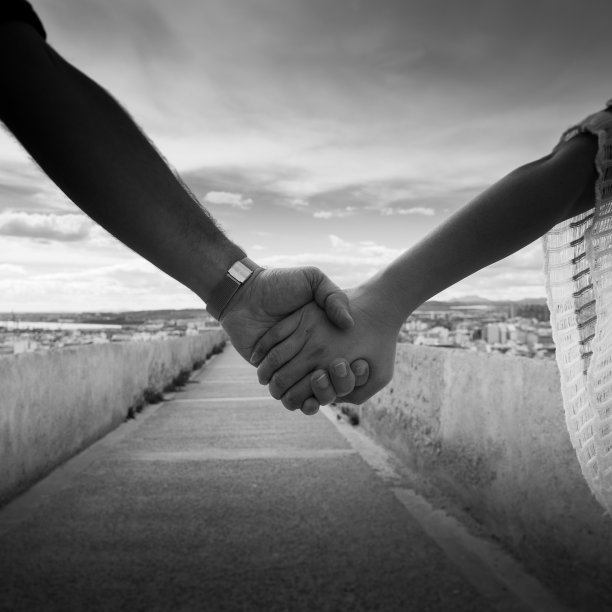 一起走过这条路图片下载