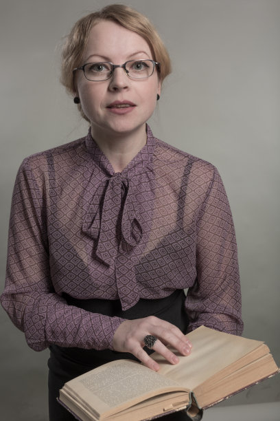 愤怒的老师图片下载