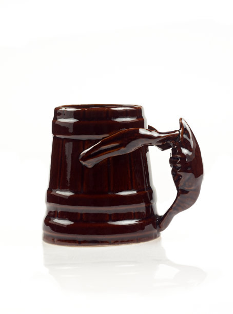 大啤酒杯图片下载