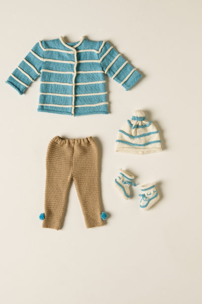 婴儿的衣服图片下载