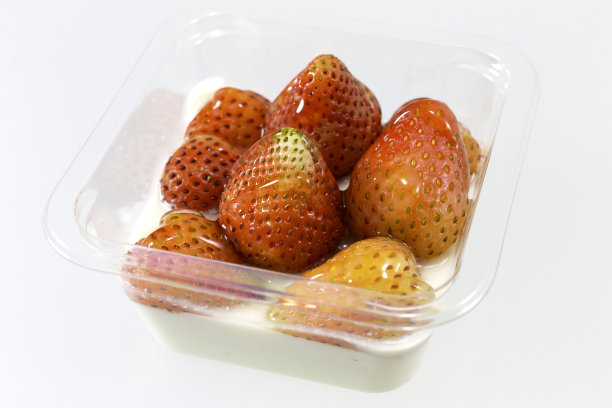 草莓酸奶牛奶什锦早餐图片下载