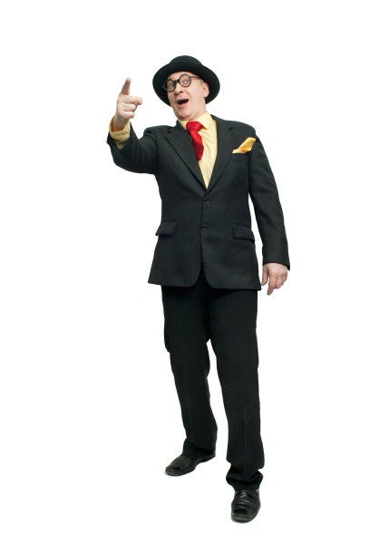 穿黑色西装的男人图片下载