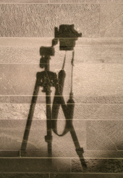 墙上的影子图片下载