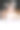 戴着斑点狗面具的小女孩图片下载