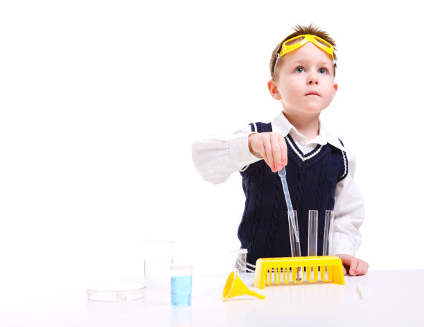 年轻的科学家图片下载