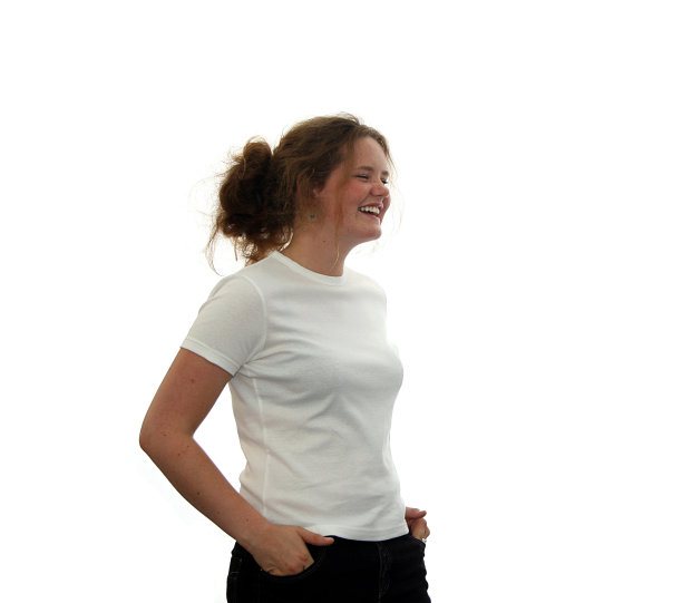 穿着空白t恤的可爱少年图片下载