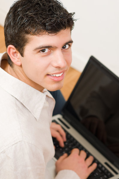 快乐的学生图片下载