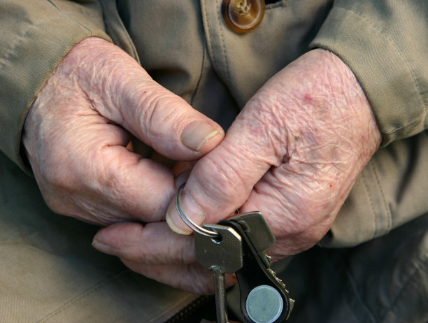 钥匙在家里图片下载