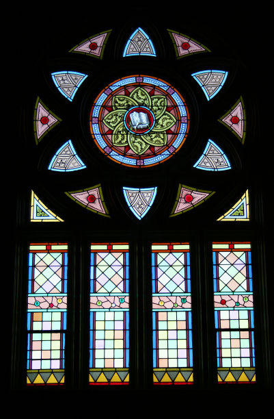 彩色玻璃窗户图片下载