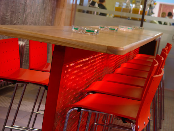 酒吧内部图片下载