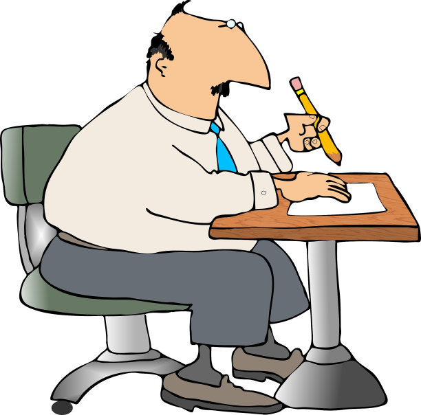 坐在办公桌前的人图片下载