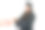 年轻女性毕业生获得文凭图片下载