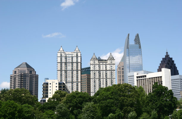 公寓附近的公园图片下载