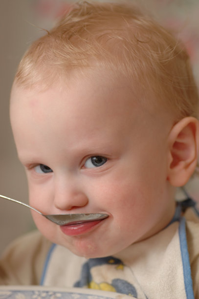 这个孩子图片下载