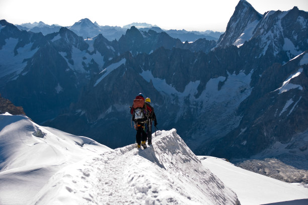 互相信任图片下载