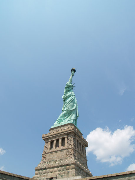 天空中的女士图片下载