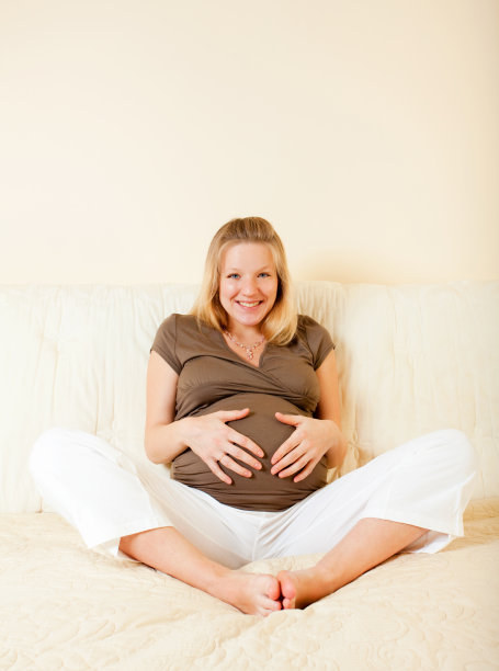 美丽的孕妇图片下载