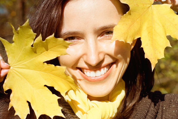 一个漂亮女人的肖像图片下载