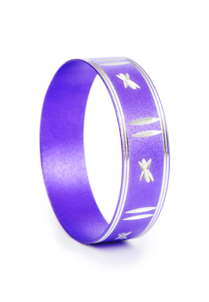 手链孤立在白色背景上图片下载