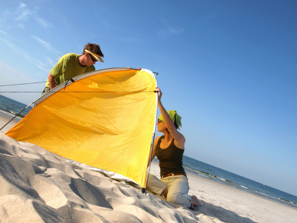 在海滩上图片下载