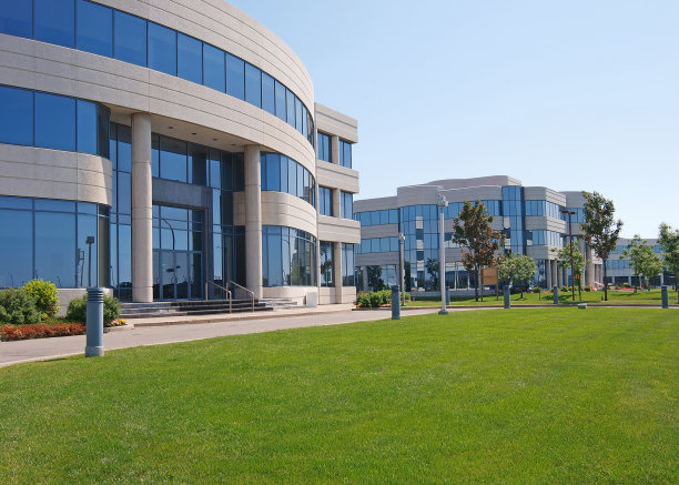 现代办公大楼外景图片下载