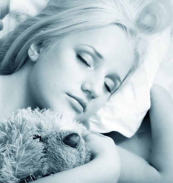 女孩睡觉图片下载