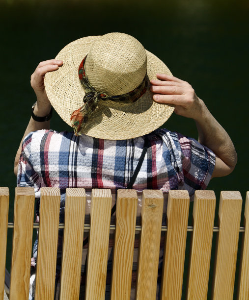 我的新草帽图片下载