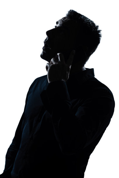 剪影男人肖像电话惊讶图片下载