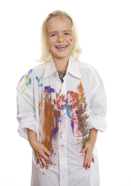 画的小女孩图片下载