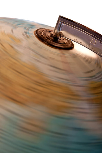 旋转的地球图片下载