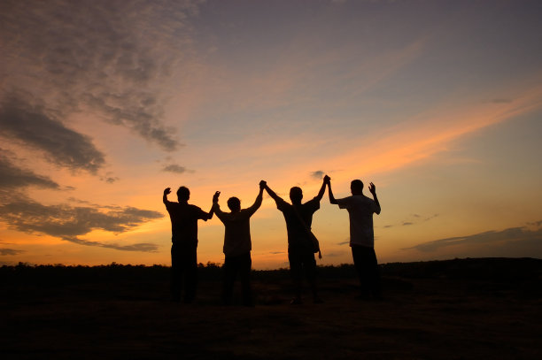 美丽的晚霞剪影图片下载