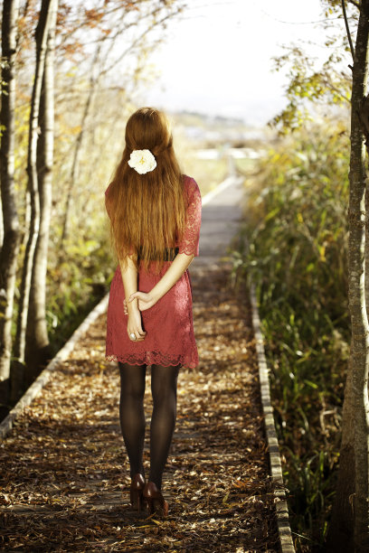 女人期待图片下载