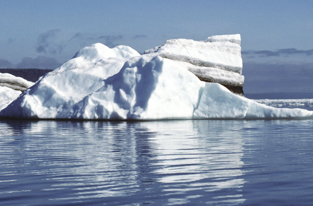 北极的冰山图片下载