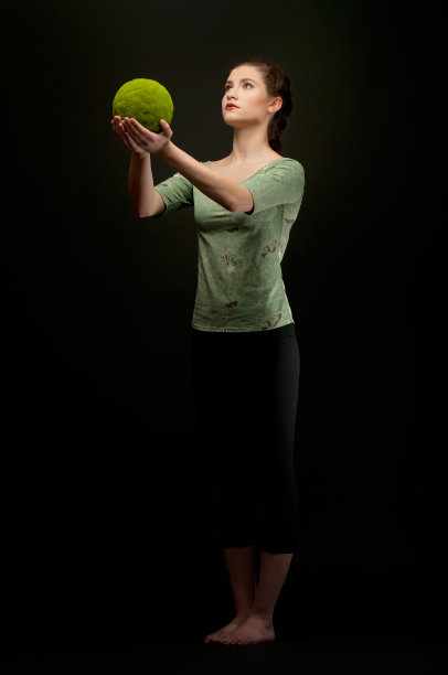 为绿色地球祈祷图片下载