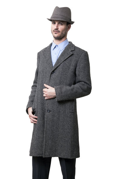 自信的小伙子图片下载