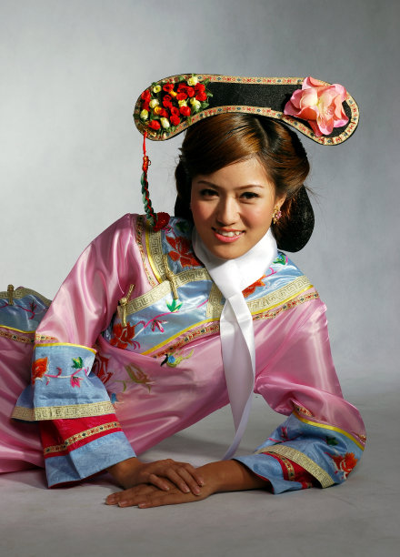 漂亮的亚洲女孩图片下载