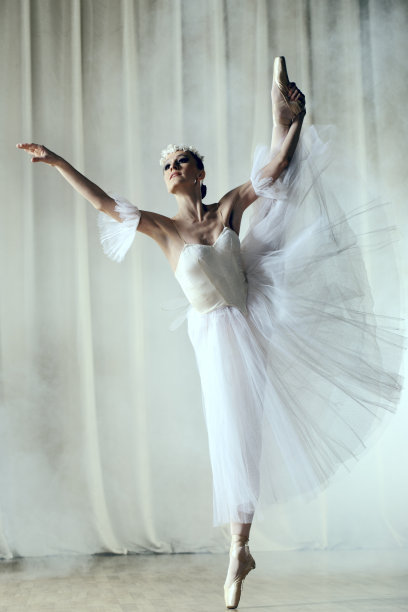 古典舞蹈演员图片下载