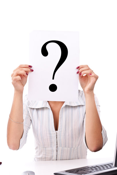 带问号的女商人图片下载