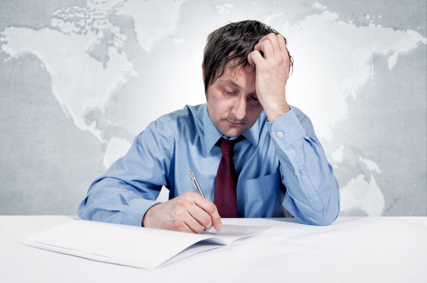 写作的人图片下载