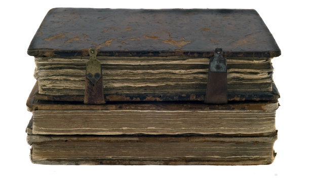 旧书堆图片下载