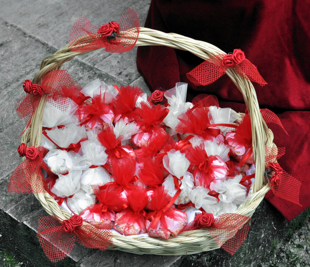 庞博尼埃图片下载