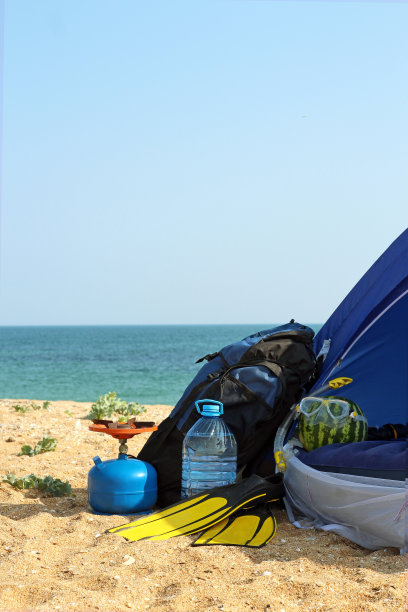 海滩上的帐篷图片下载