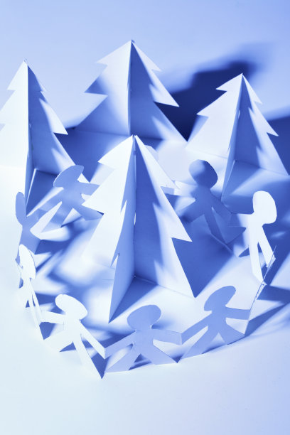 围着圣诞树跳舞图片下载