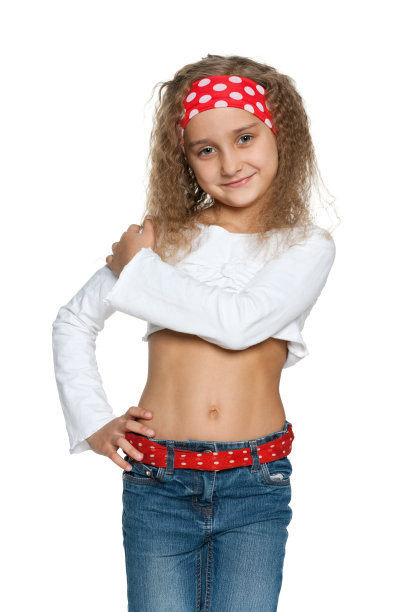 年轻时尚的女孩图片下载