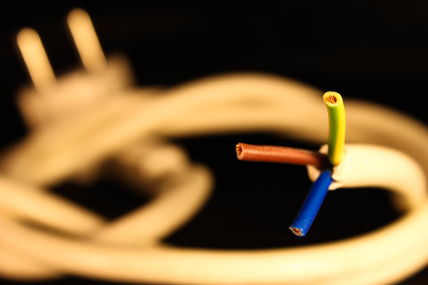 一根三根电缆图片下载