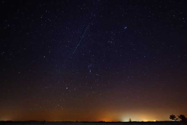 星空中的银河。图片下载